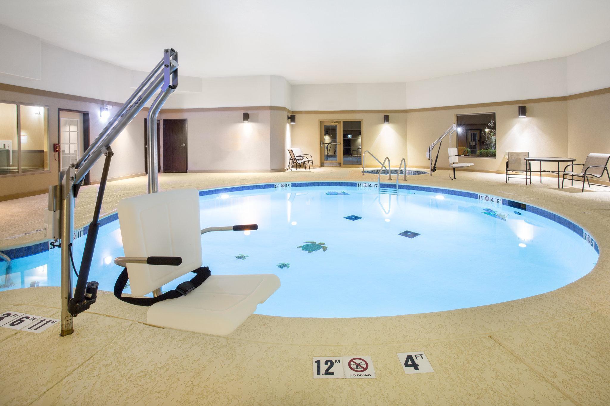 Hotel Express And - By Ihg 3*